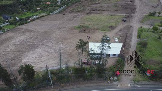 PROYECTO ALTOS DE CUZUBAMBA - CAYAMBE